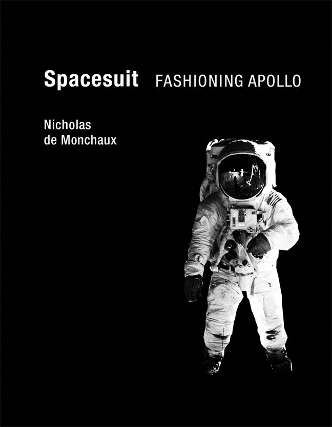 洋書 Spacesuit : Fashioning Apollo 9780262015202.jpg?auto=format&